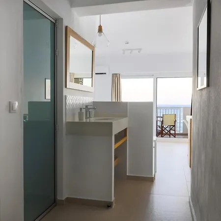 Sea Breeze (adults Only) 3*