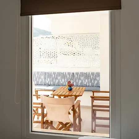 Sea Breeze (adults Only)