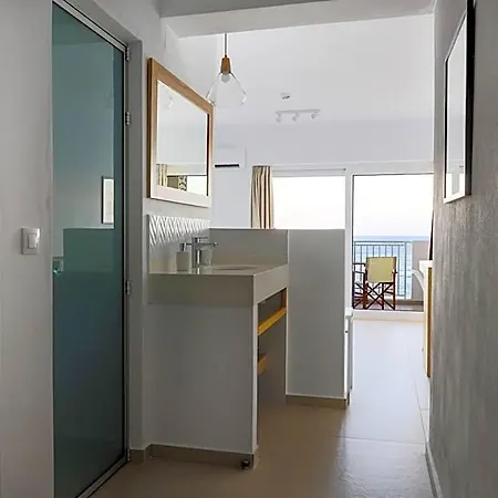 Hotel Sea Breeze (adults Only)