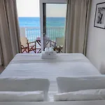 Sea Breeze (adults Only)
