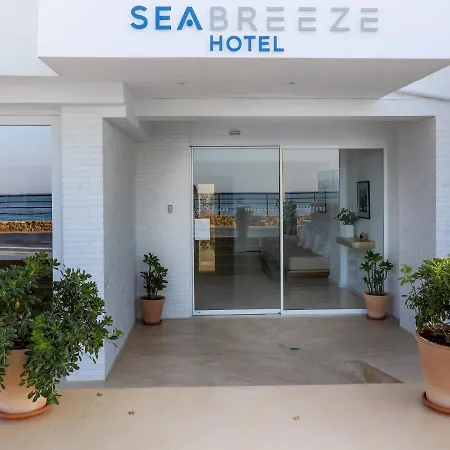 酒店 Sea Breeze (adults Only) 3*